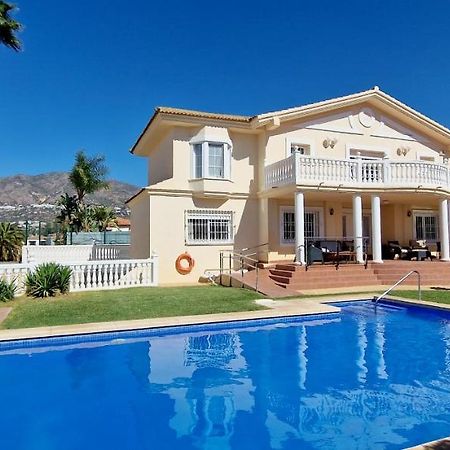Golden Villa Costa Del Sol - Big Private Pool - Bbq - Good Location Fuengirola Exterior photo