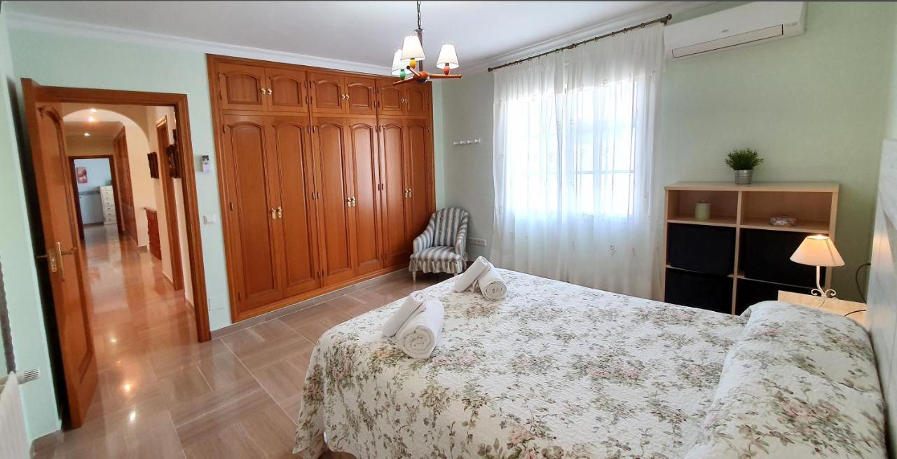 Golden Villa Costa Del Sol - Big Private Pool - Bbq - Good Location Fuengirola Exterior photo