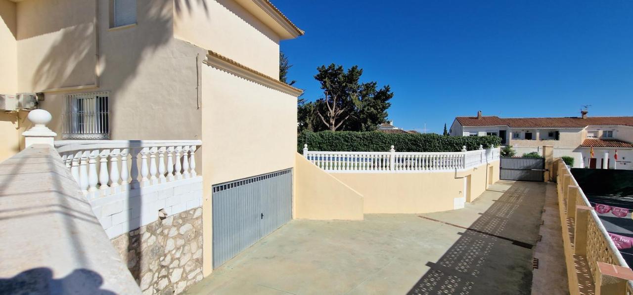 Golden Villa Costa Del Sol - Big Private Pool - Bbq - Good Location Fuengirola Exterior photo