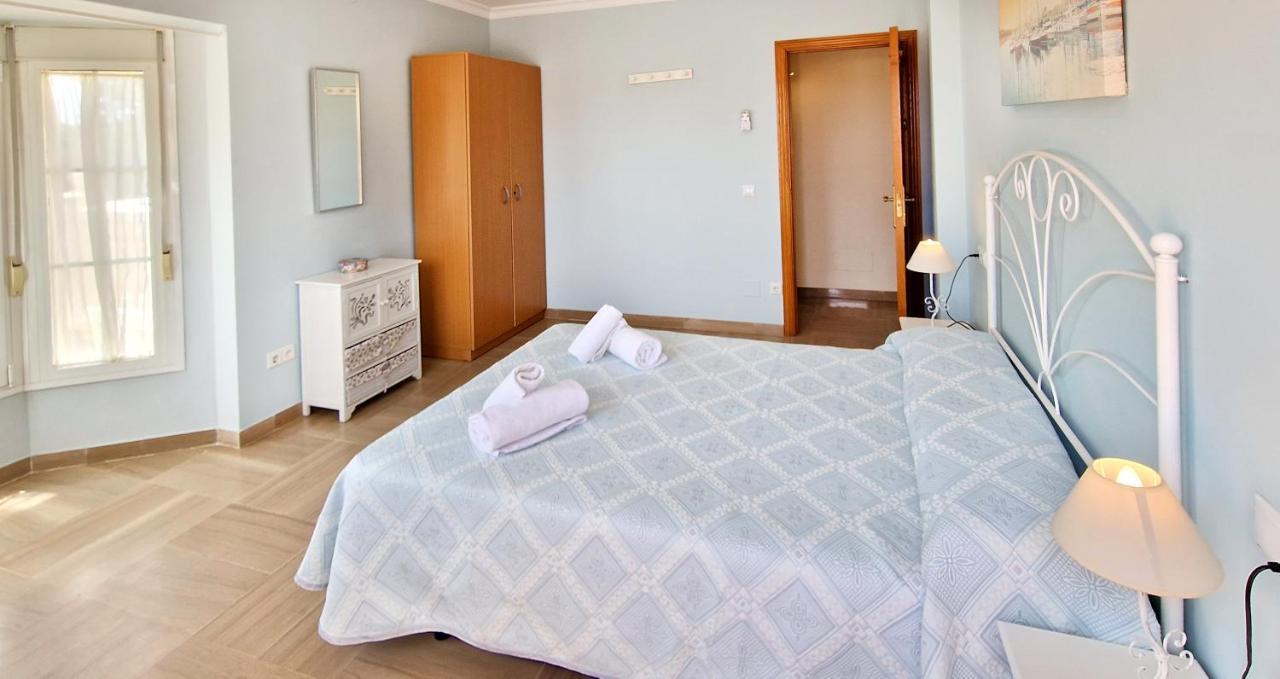 Golden Villa Costa Del Sol - Big Private Pool - Bbq - Good Location Fuengirola Exterior photo