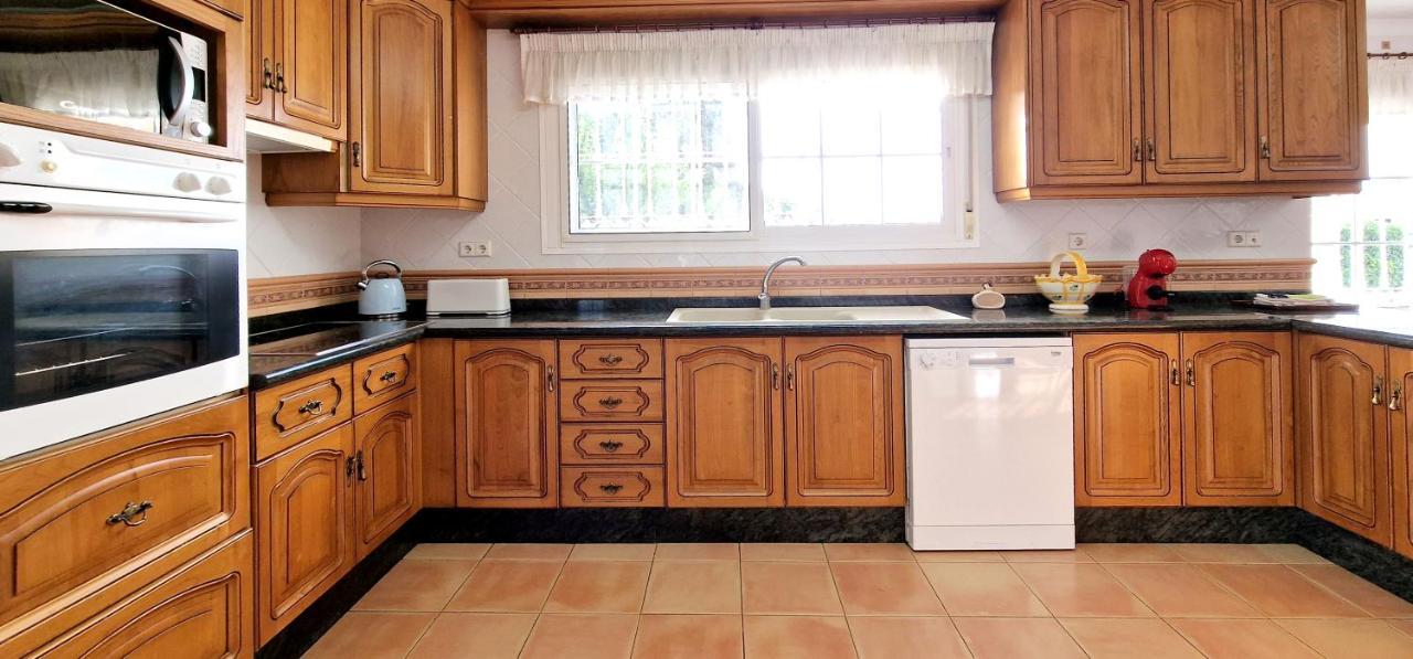 Golden Villa Costa Del Sol - Big Private Pool - Bbq - Good Location Fuengirola Exterior photo