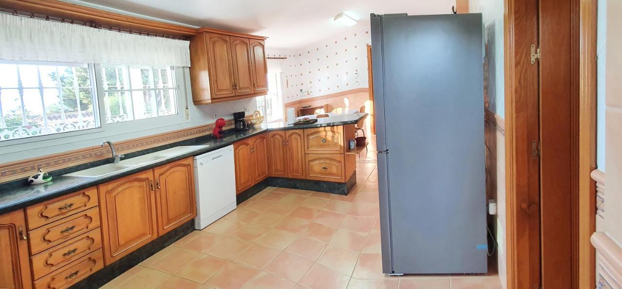 Golden Villa Costa Del Sol - Big Private Pool - Bbq - Good Location Fuengirola Exterior photo
